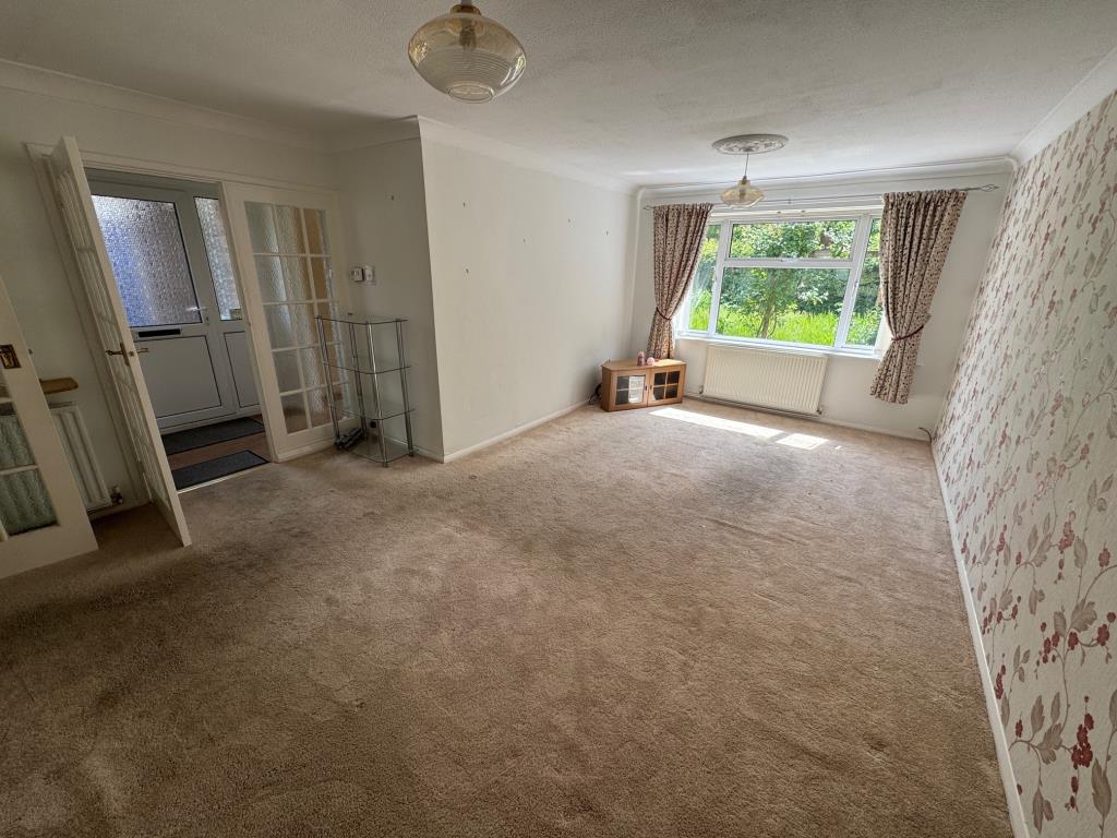 Lot: 142 - TWO-BEDROOM SEMI-DETACHED BUNGALOW WITH GARAGE - Living room